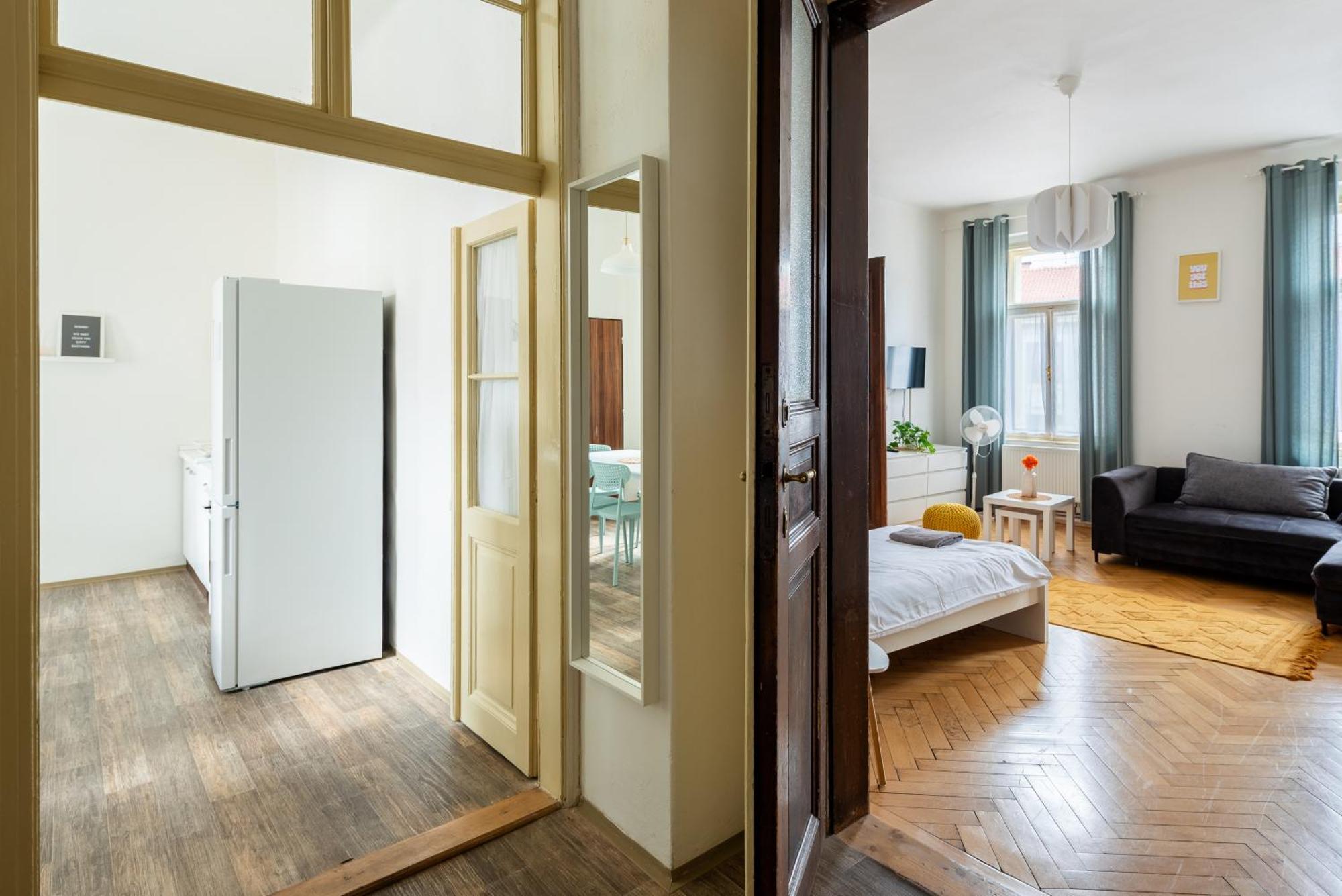 Residence Tesnov Apartment ปราก ภายนอก รูปภาพ
