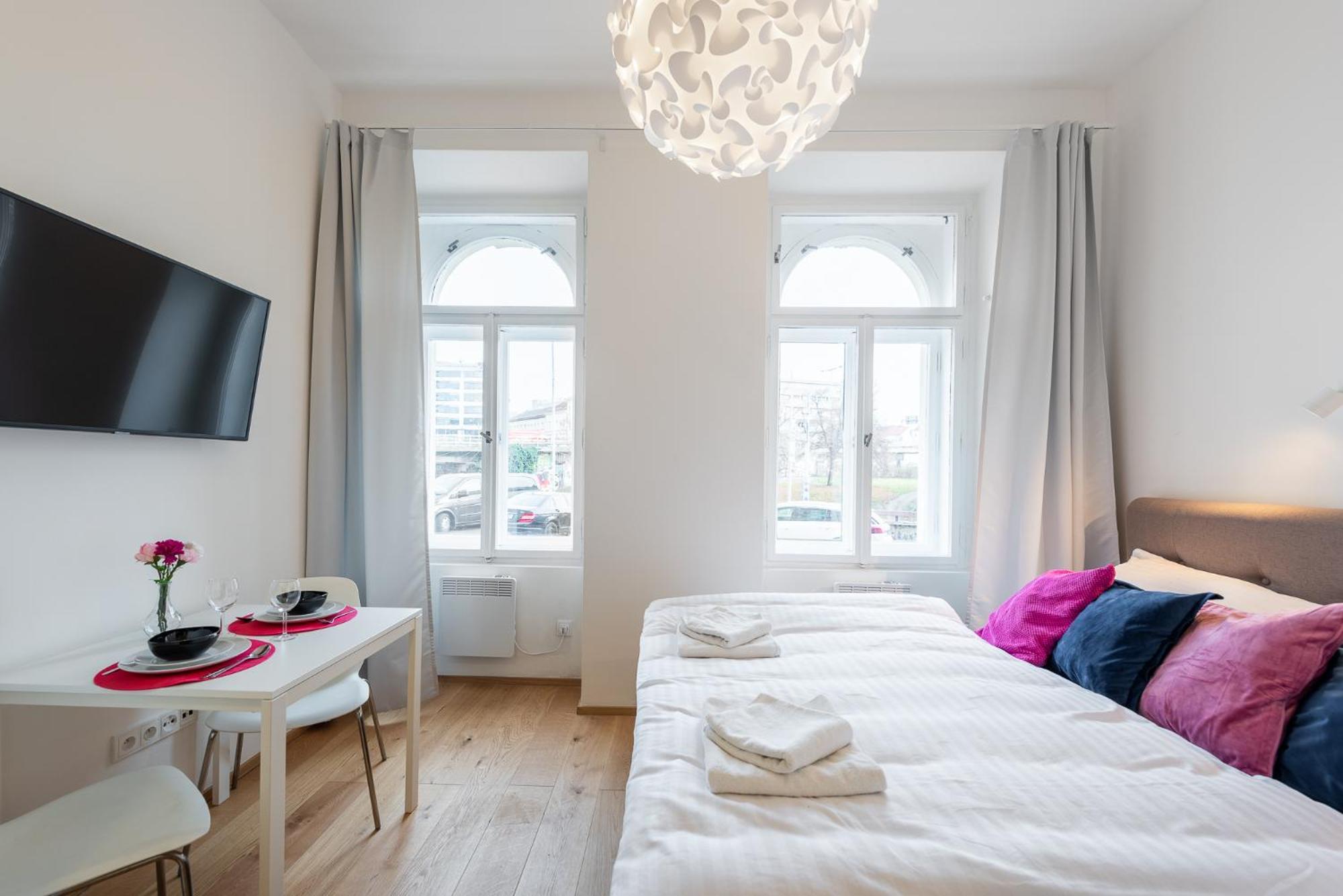 Residence Tesnov Apartment ปราก ภายนอก รูปภาพ